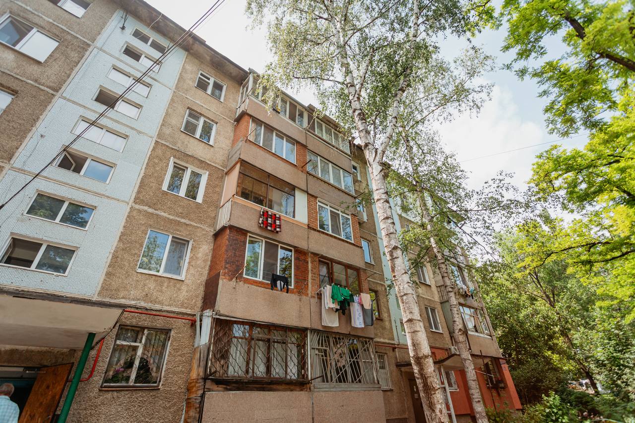 Chișinău Botanica bd. Traian 13