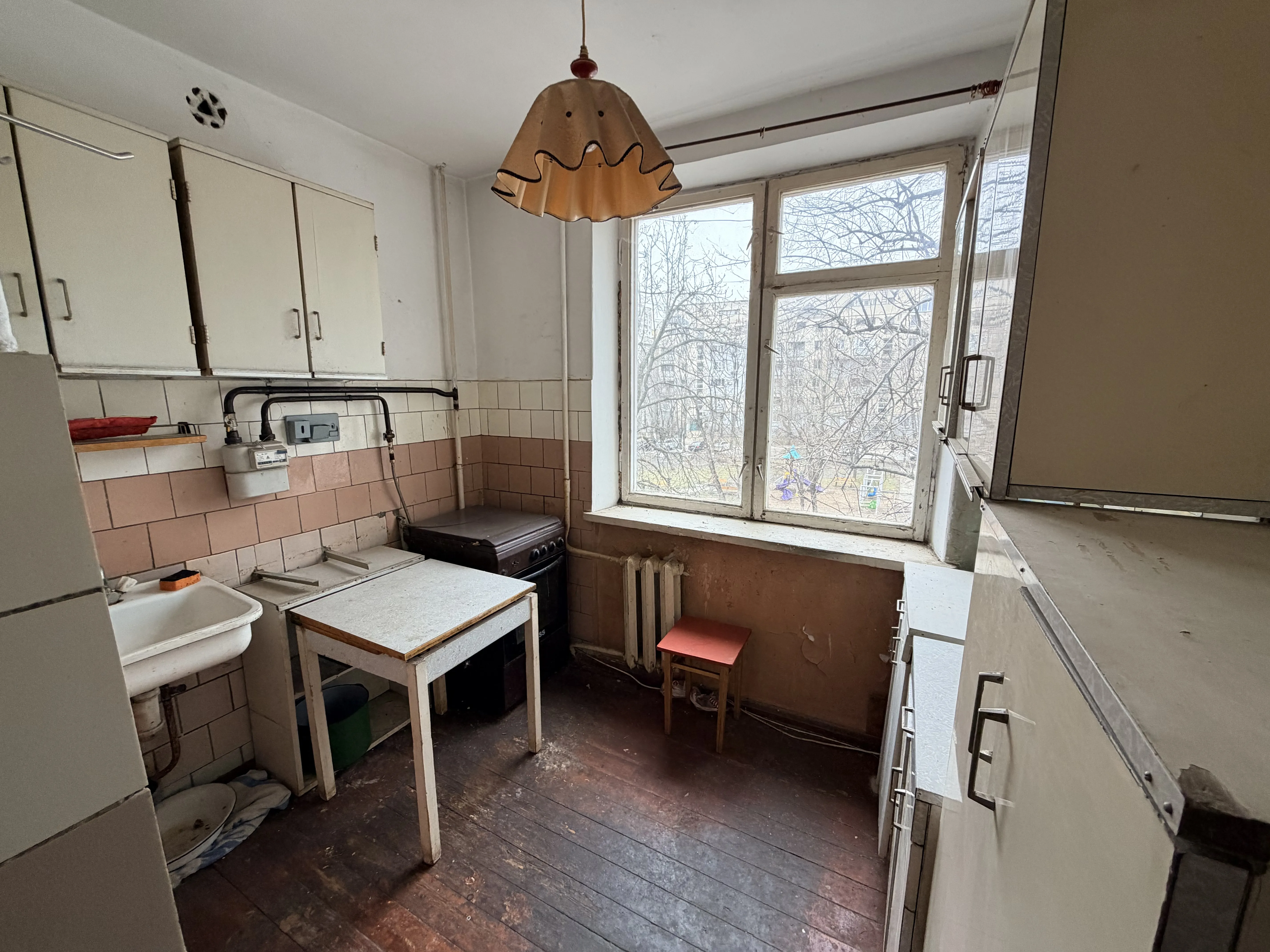 Chișinău Rîșcani str. Miron Costin 6