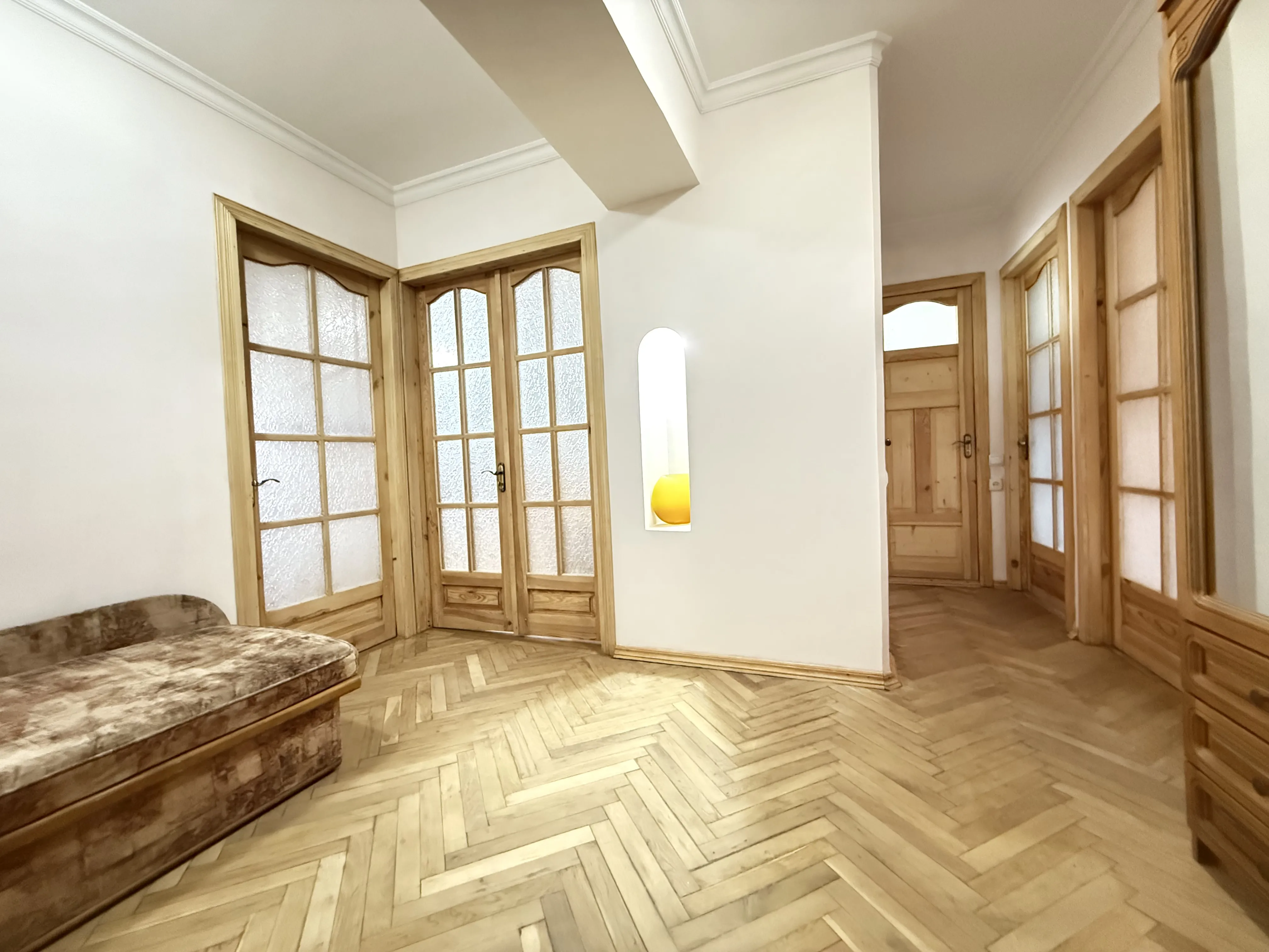 Chișinău Ciocana str. Podul Înalt 8