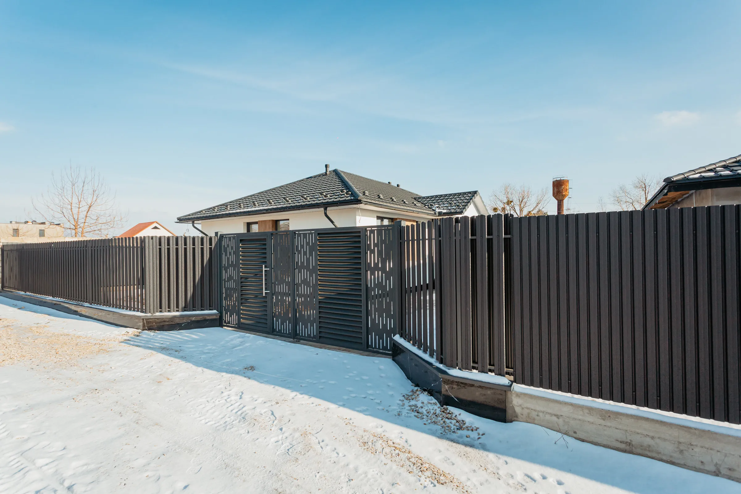 Strășeni Cojușna str. Tinetului 24