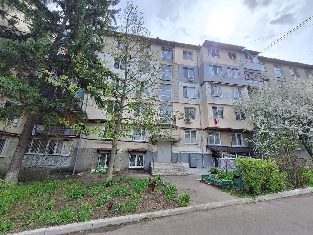 Кишинев Ботаника ул. Тейлор 12