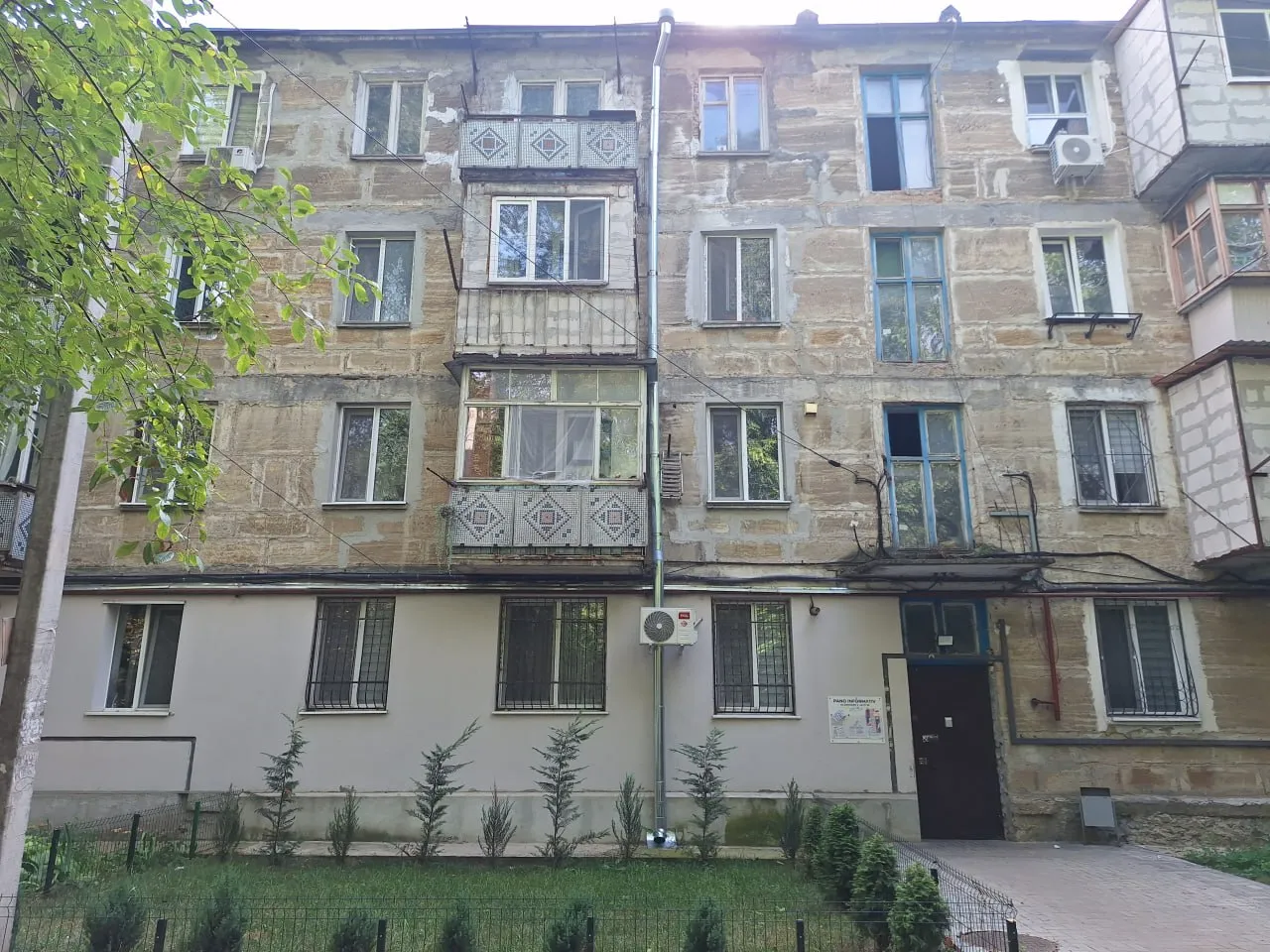 Chișinău Botanica str. Nicolae Zelinski 9