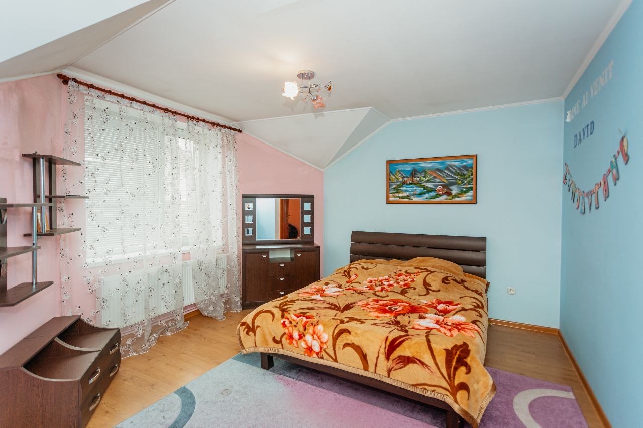 Chișinău Stăuceni str. Barbu Lăutaru 9