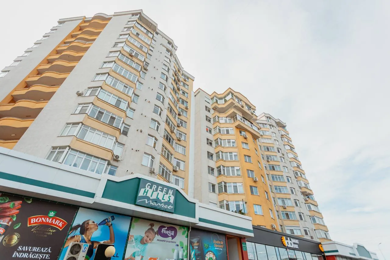 Chișinău Buiucani str. Alba Iulia 17