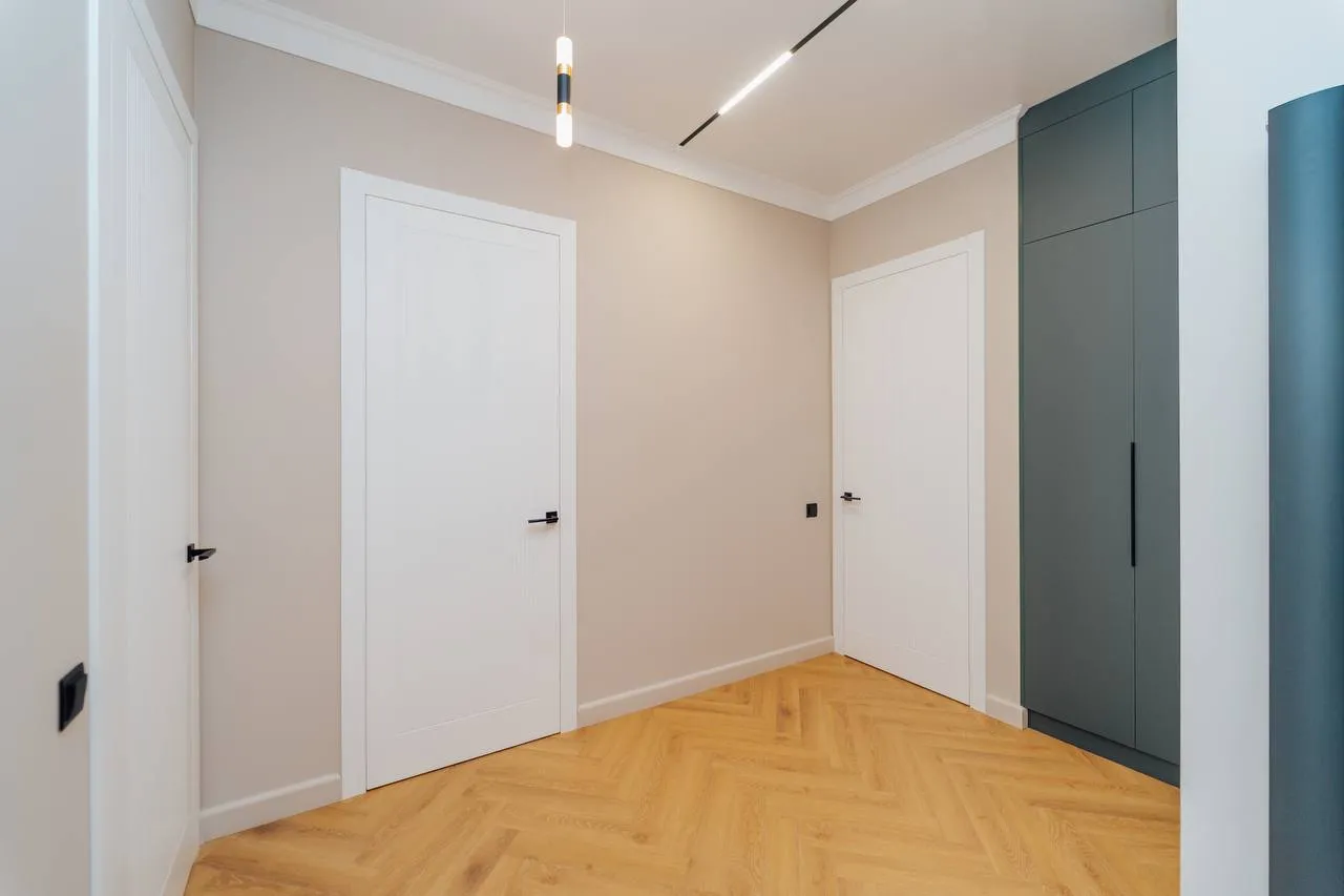 Chișinău Buiucani str. Ioana Radu 20