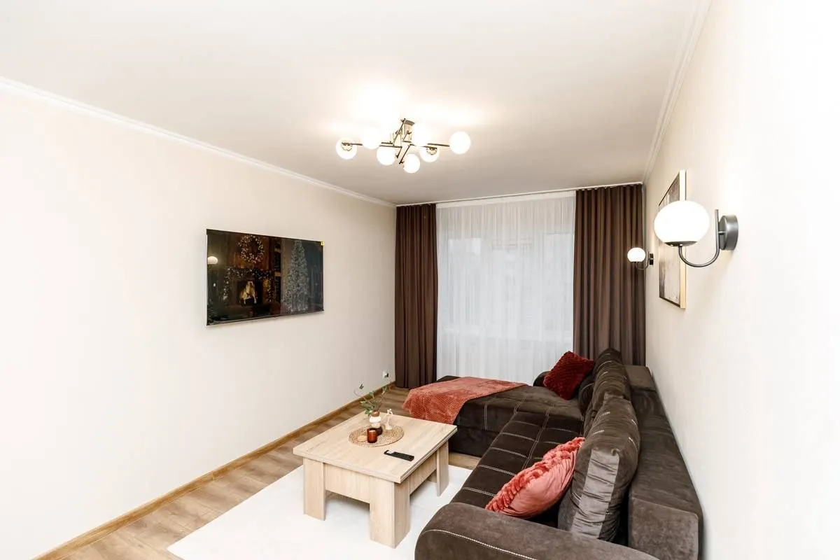 Chișinău Buiucani str. Onisifor Ghibu 4