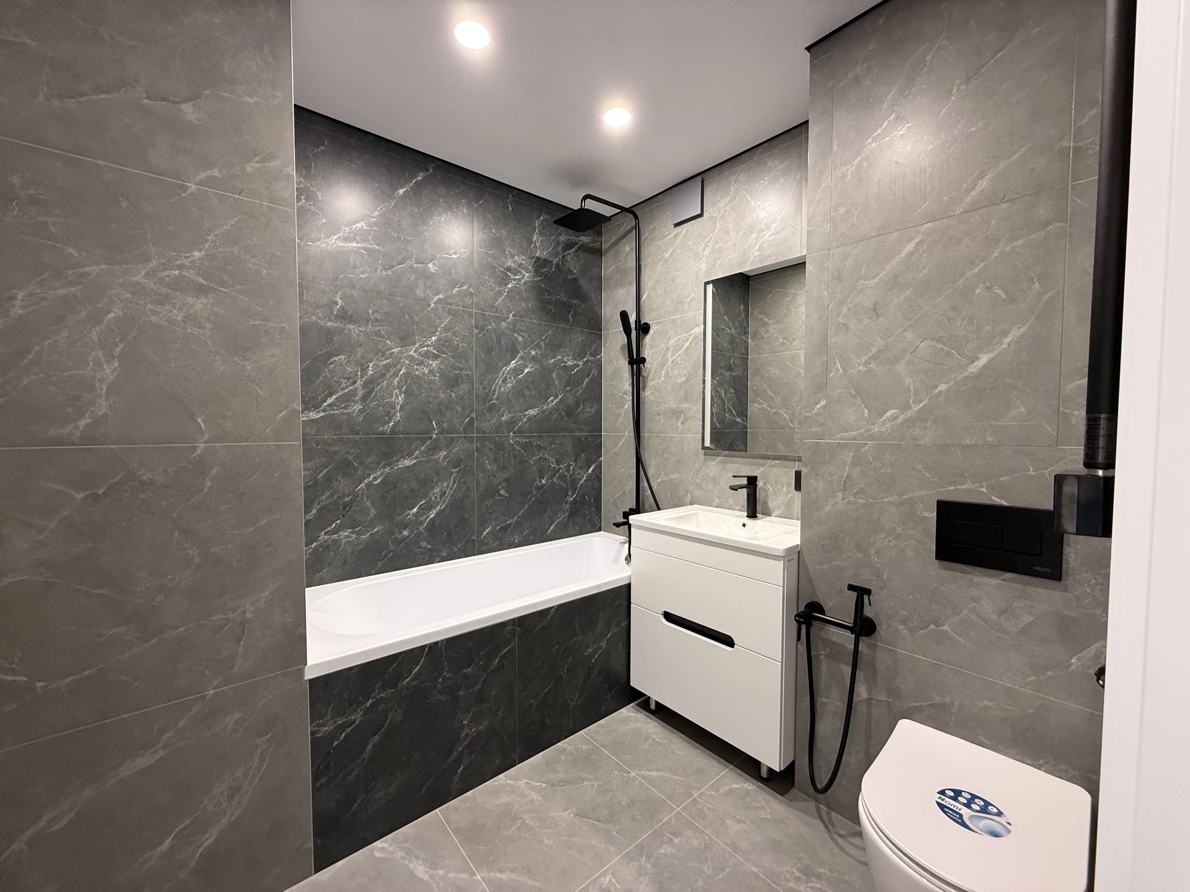 Кишинев Рышкановка ул. Мирон Костин 8