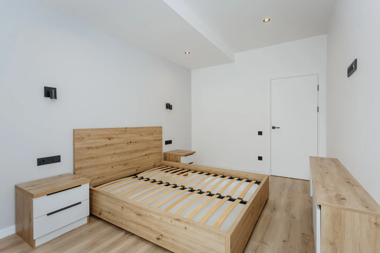 APARTAMENT CU 2 CAMERE + LIVING, STR. GRĂTIEȘTI, POȘTA VECHE 4