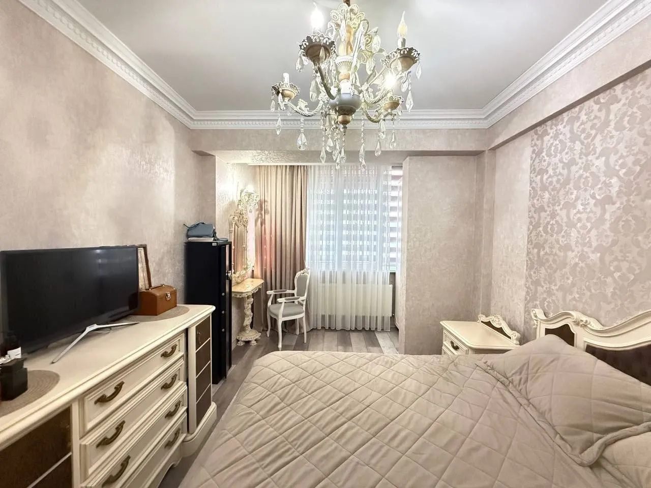 Chişinău Buiucani str. Alba Iulia 1
