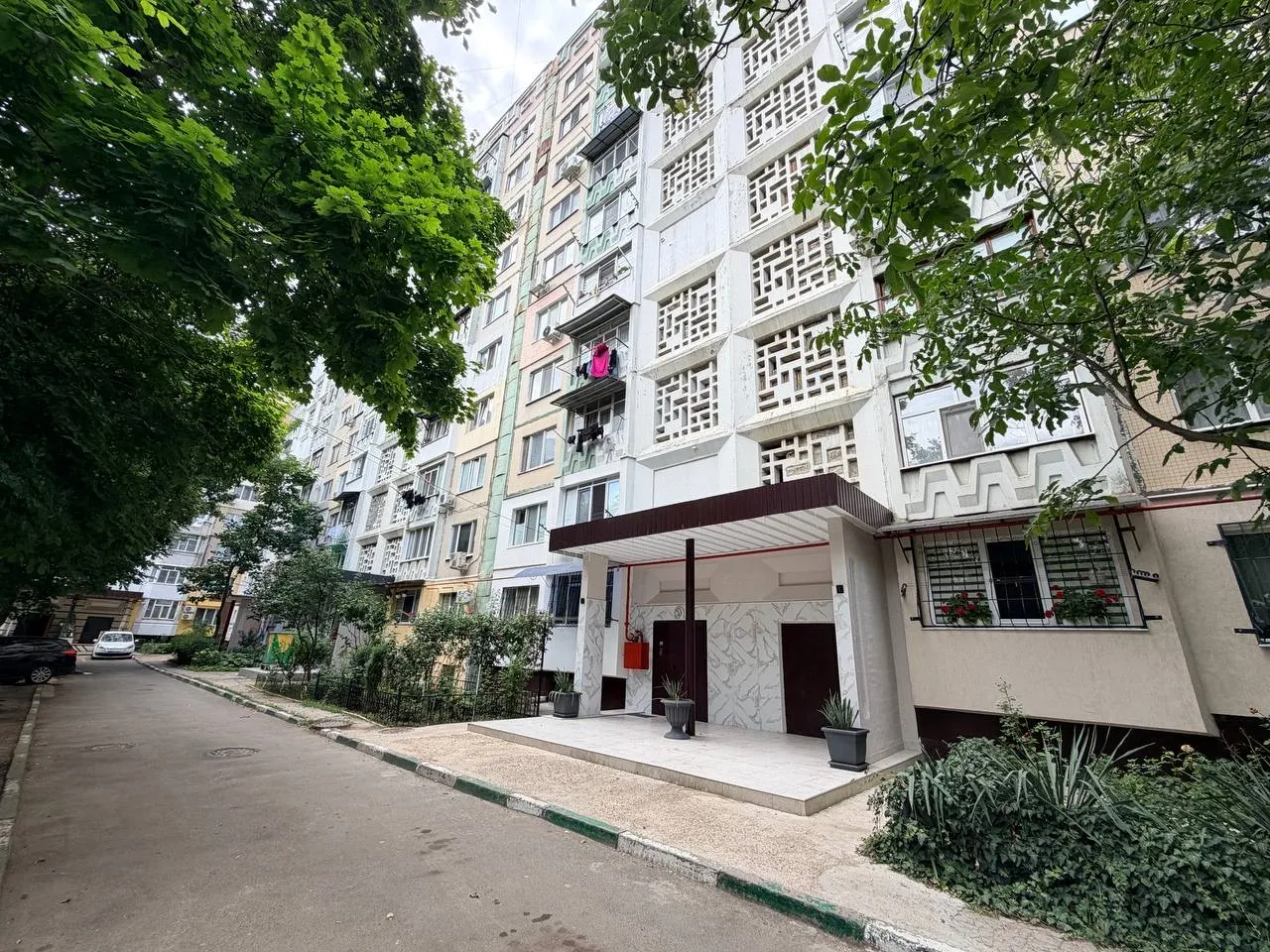 Chișinău Ciocana str. Petru Zadnipru 8