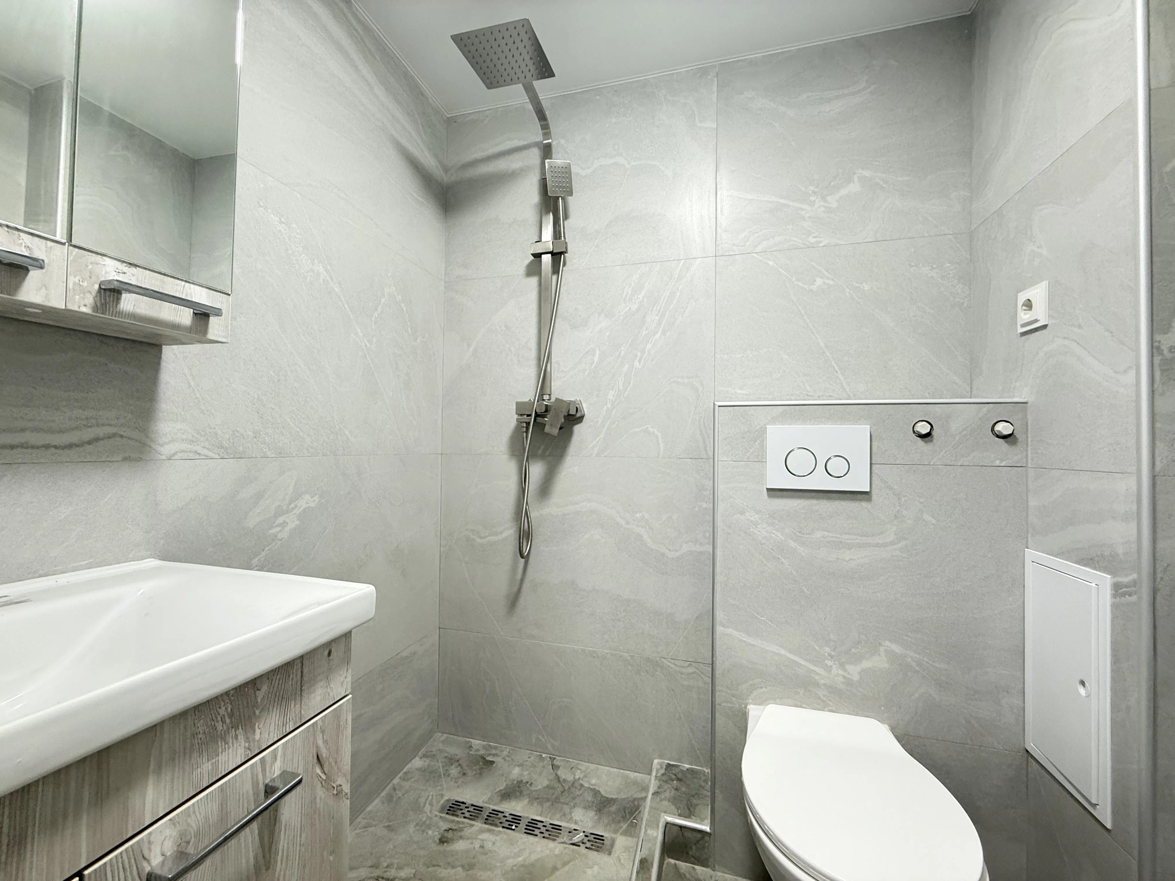 Chișinău Rîșcani str. Florilor 6