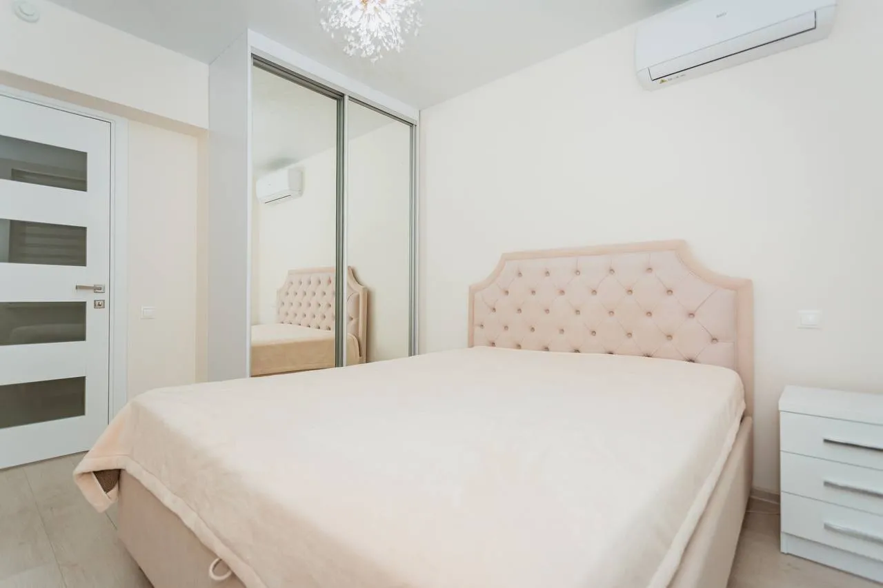 Chișinău Botanica str. Grenoble 5