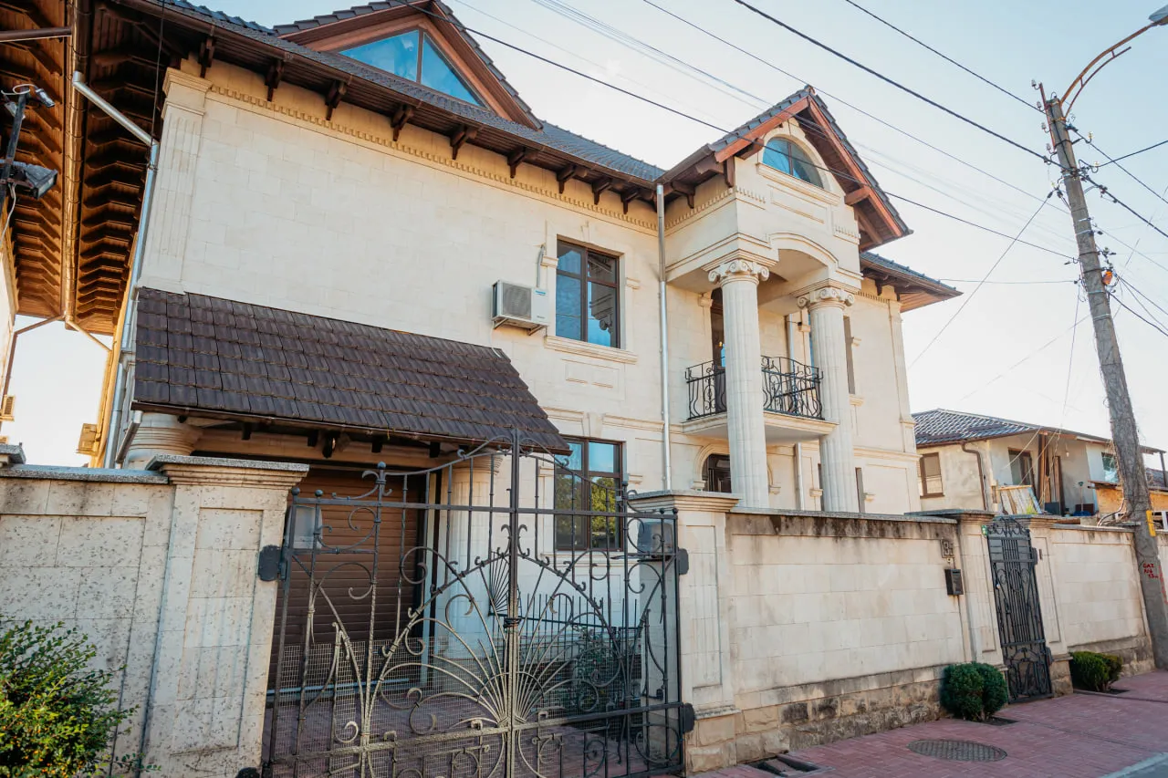 Chișinău Buiucani str. Alexandru Donici 19