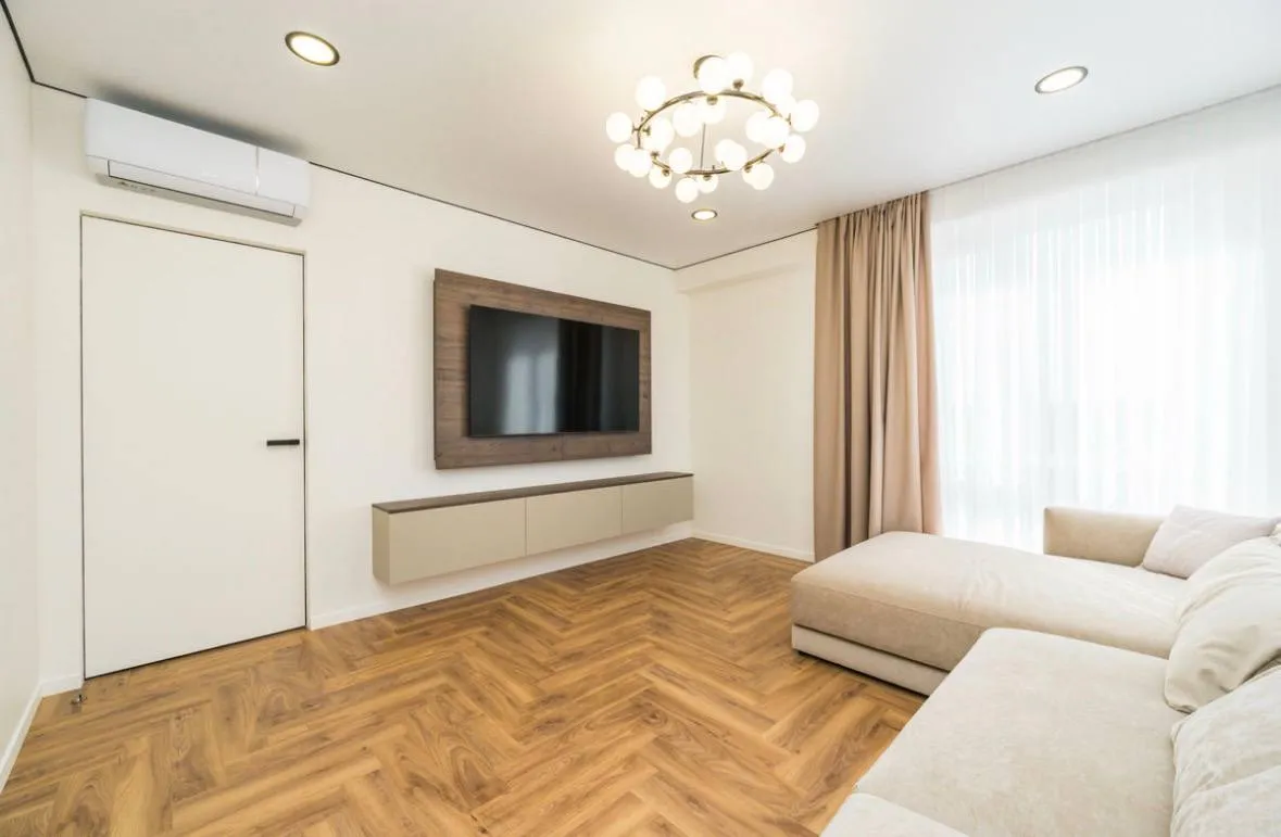 Chișinău Botanica bd. Decebal 7