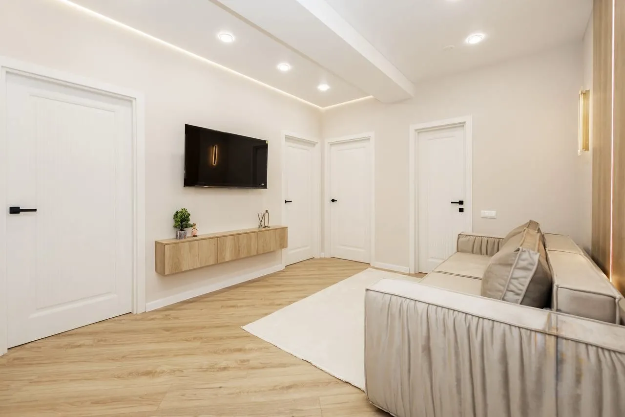 Ialoveni, Centru str. Alexandru cel Bun 3