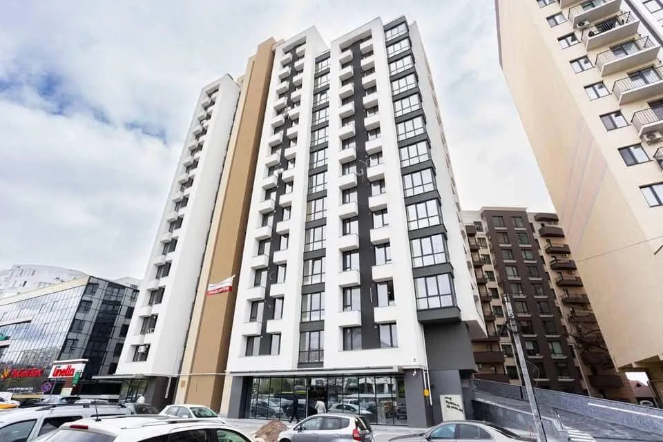 Chișinău Rîșcani bd. Renașterii Naționale 13