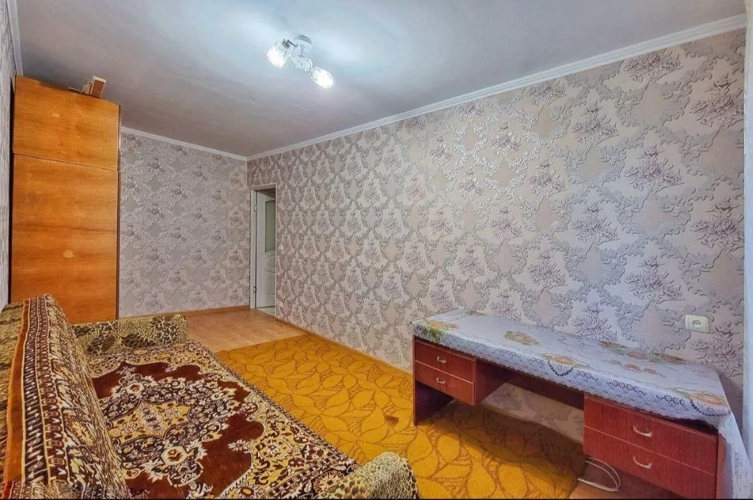 Кишинев Ботаника, ул. Гренобля 4
