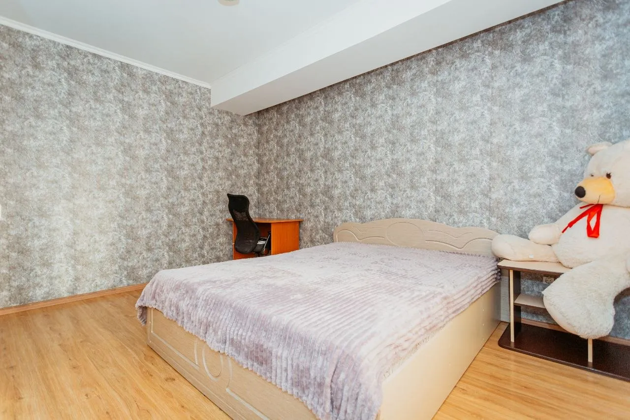 Chișinău Botanica str. Grenoble 5