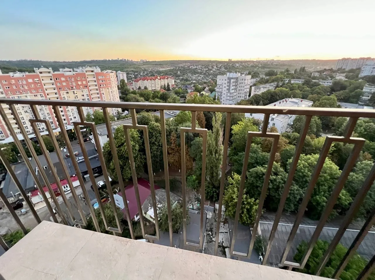 Chișinău Buiucani str. Vasile Lupu 13