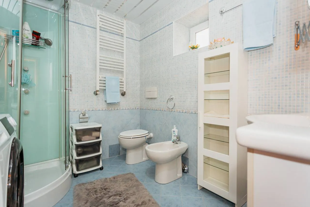 Chișinău Stăuceni str. Miorița 10