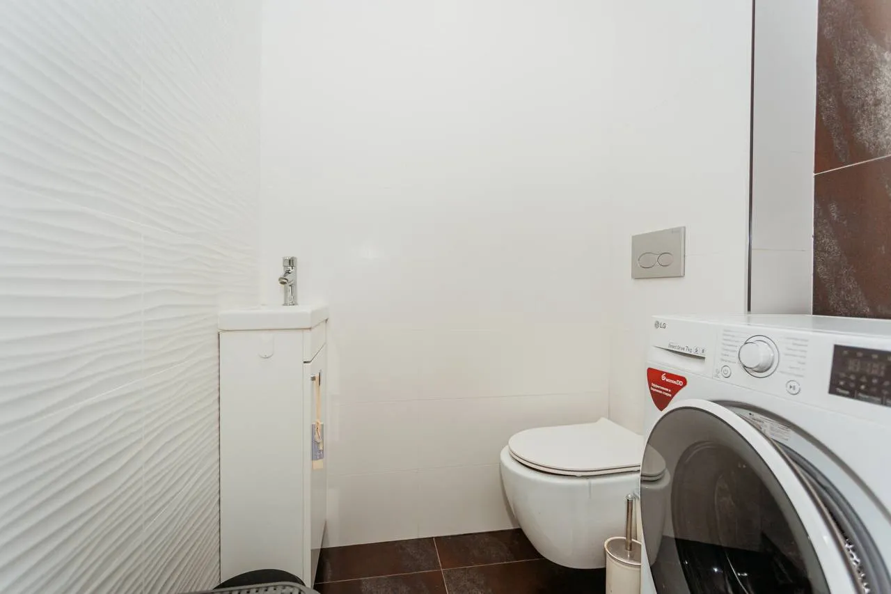 Chișinău Buiucani str. Milano 8