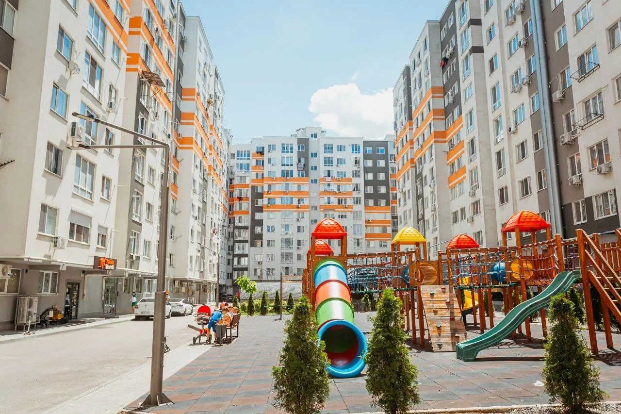 Chișinău Telecentru str. Sprîncenoaia 11
