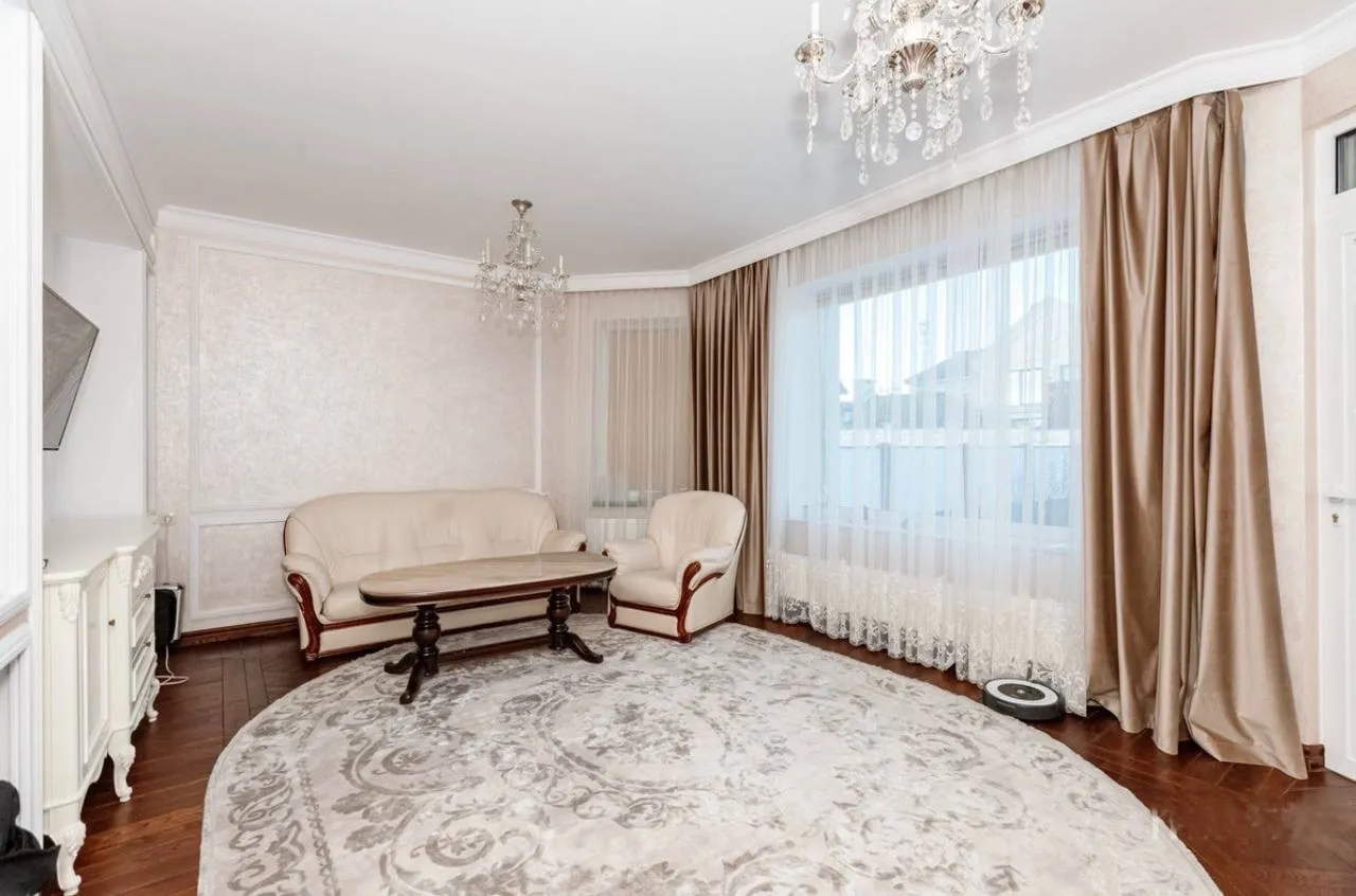 Chișinău Dumbrava, Poiana Domnească str-la. 9 Tineretului 5