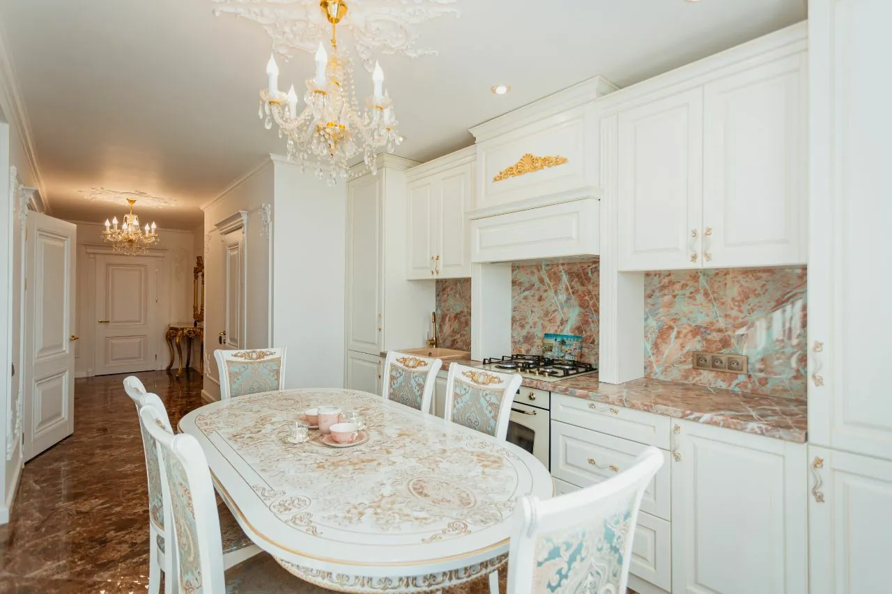 Chișinău Botanica str. Grenoble 6