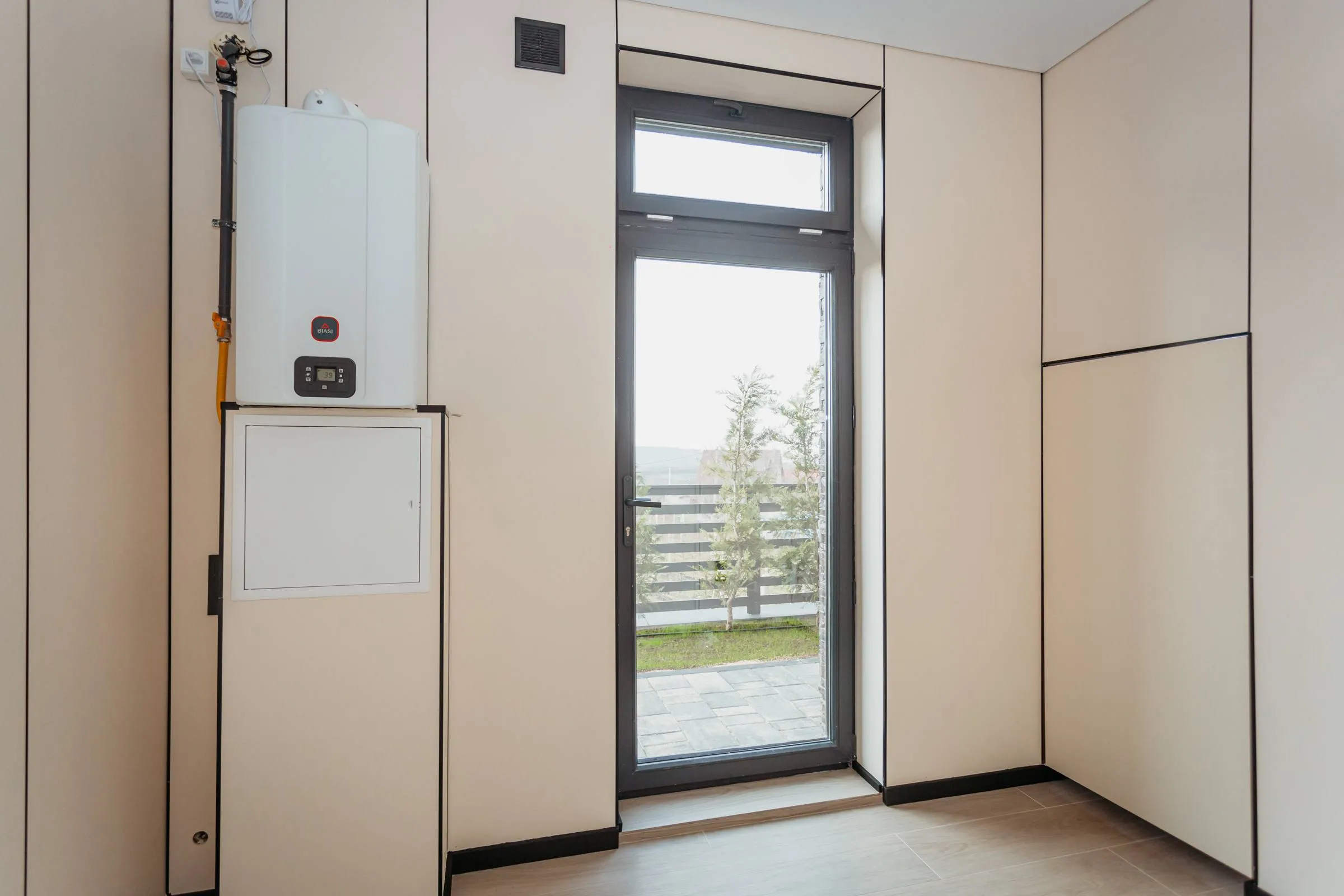 Кишинев Колоница ул. Чиприан Порумбеску 34