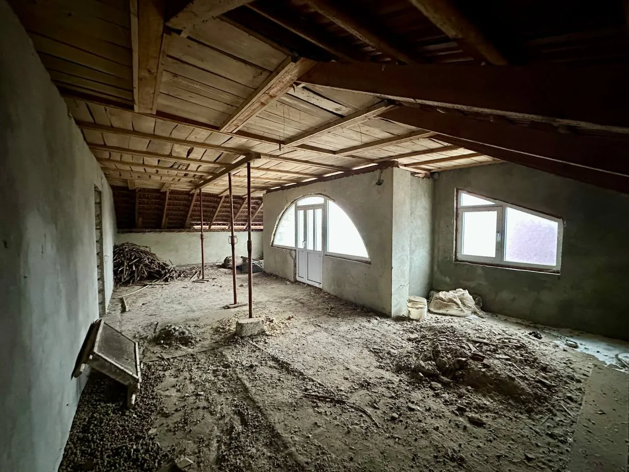 Страшены Кожушна ул. Дойна и Ион Алдя-Теодорович 5