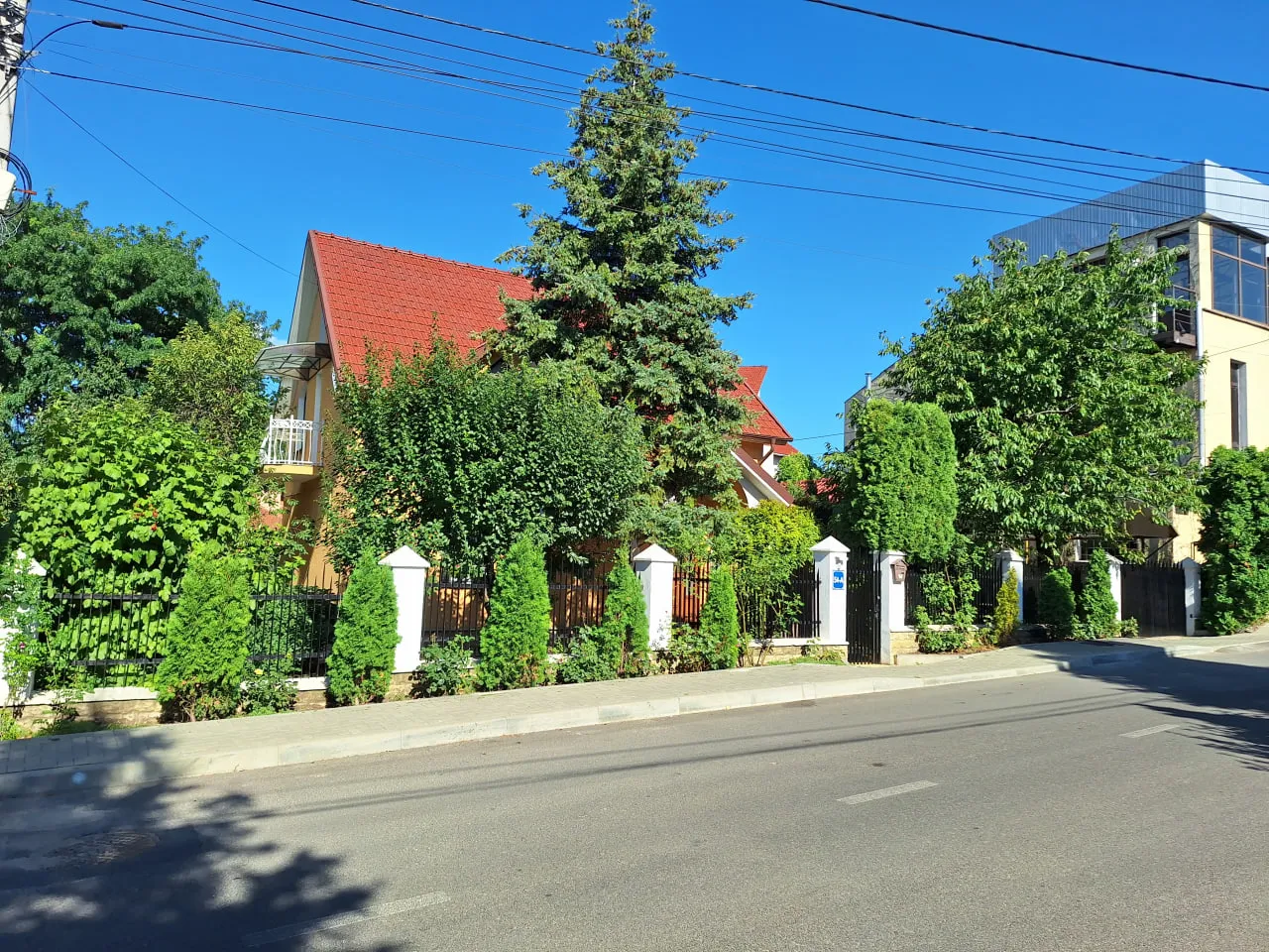 Кишинев Телецентр ул. Пьетрарилор 21