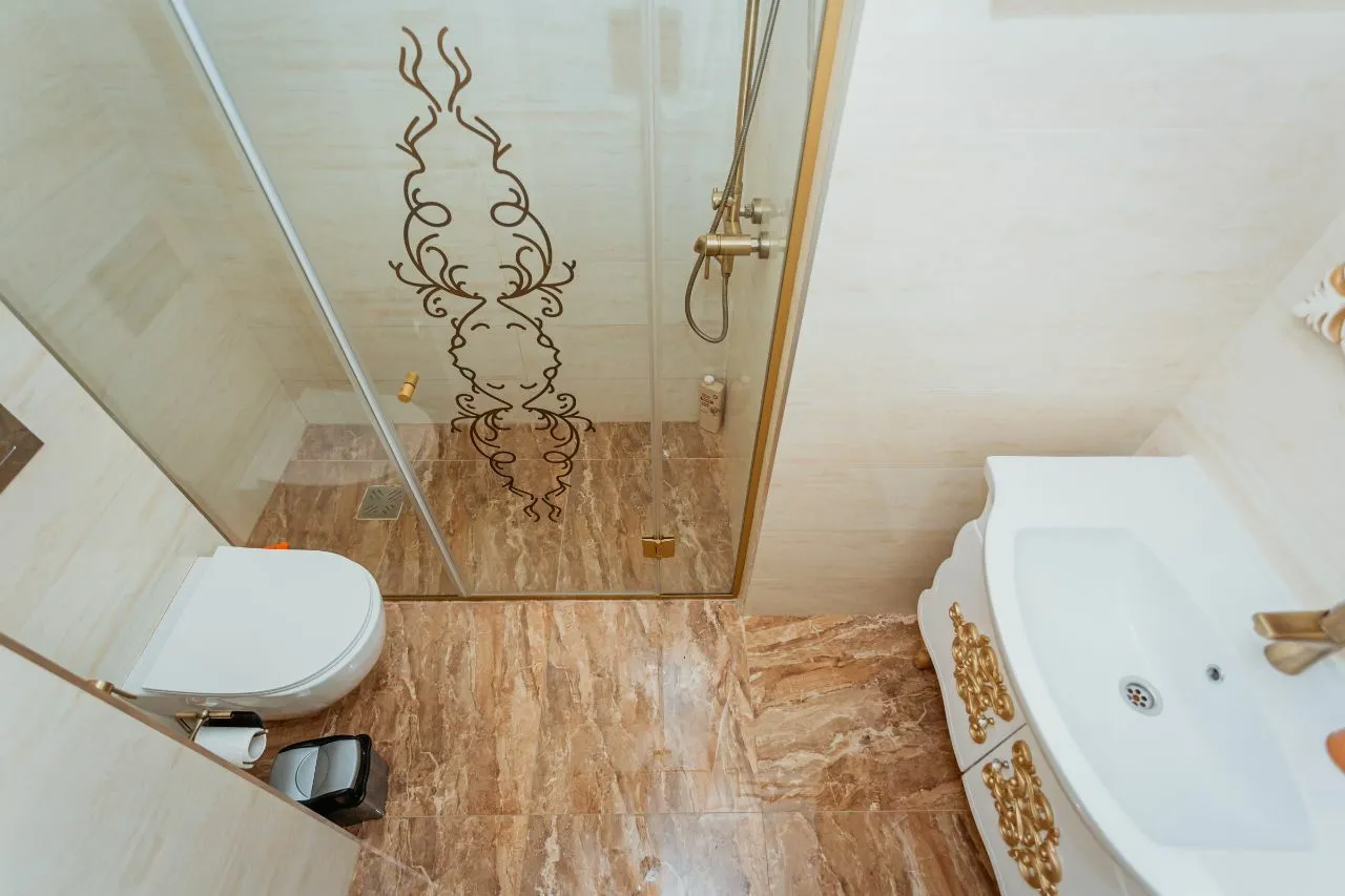 Chișinău Botanica str. Grenoble 9