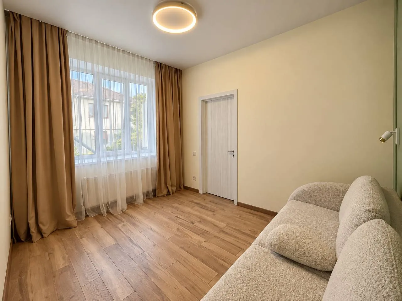 Chișinău Buiucani str. Onisifor Ghibu 3
