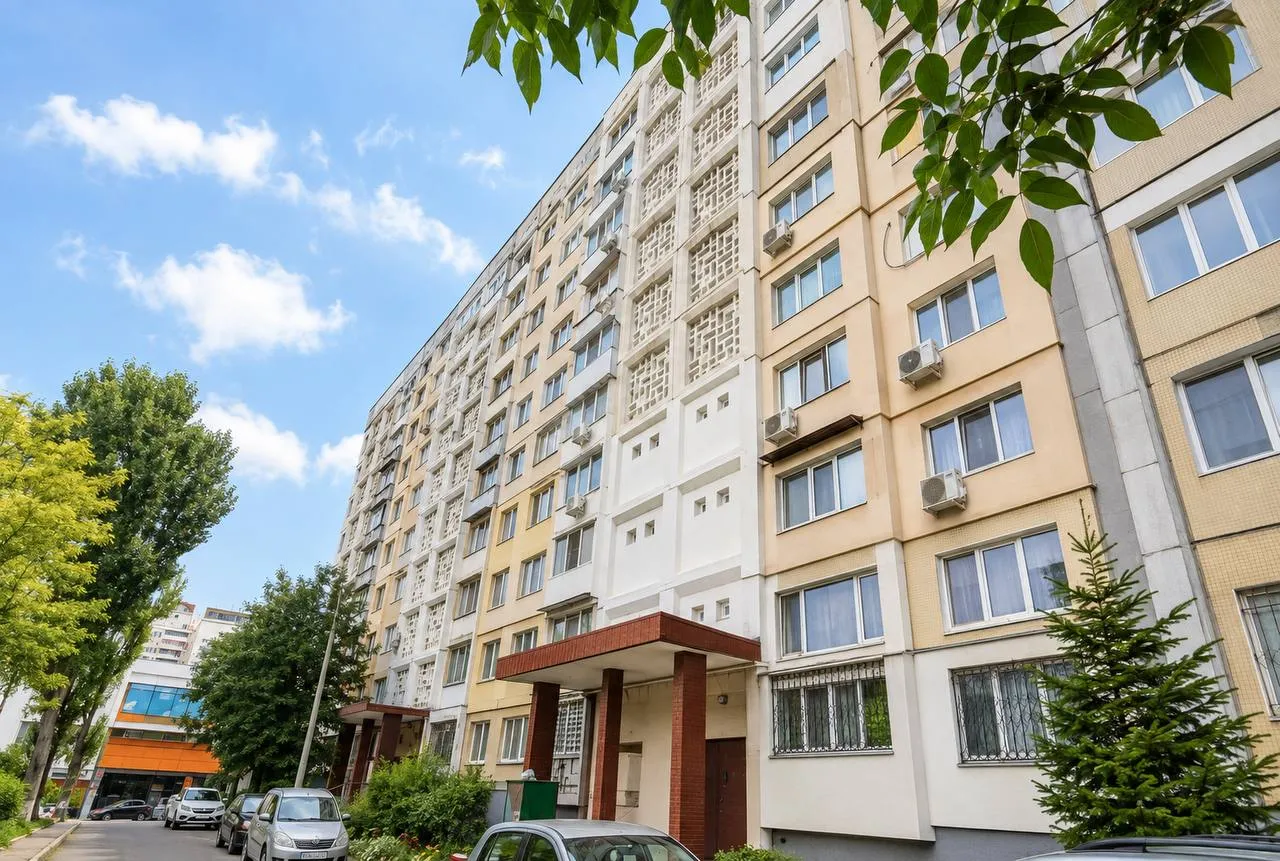 Chișinău Ciocana bd. Mircea cel Bătrân 9