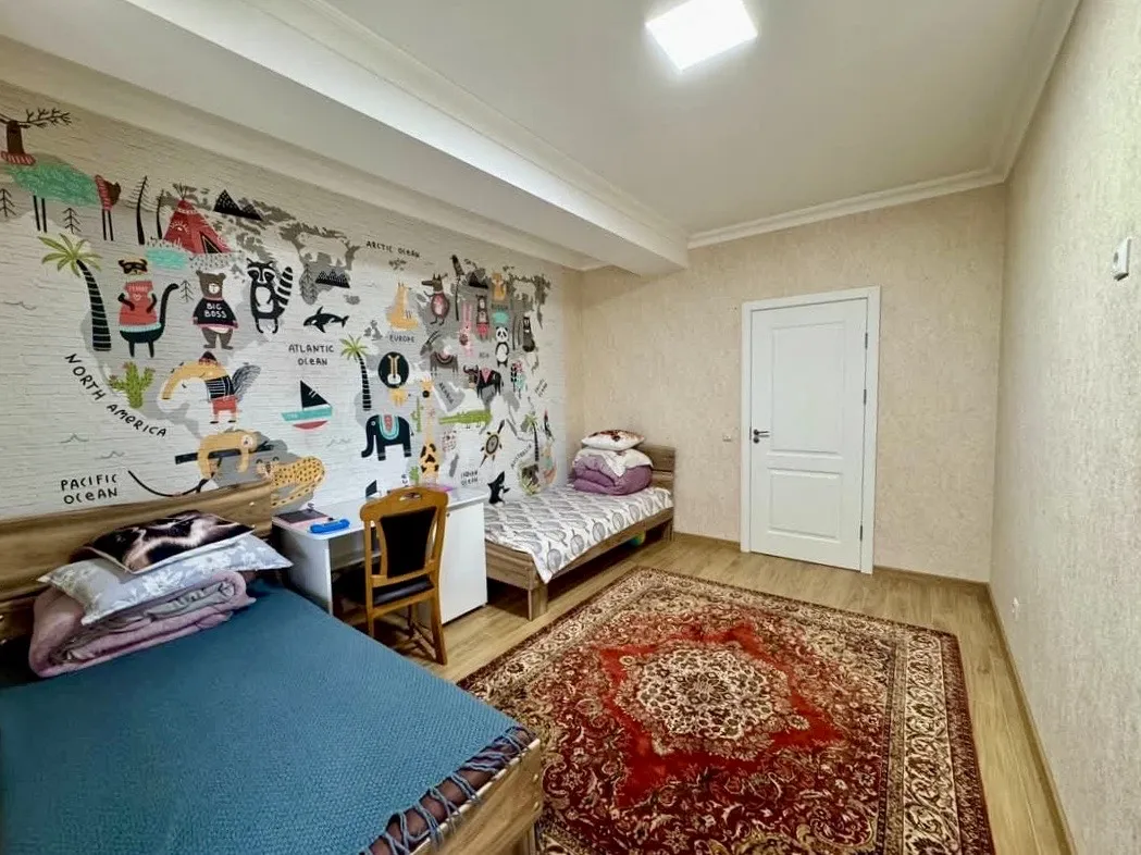 Ialoveni, Centru str. Alexandru cel Bun 6