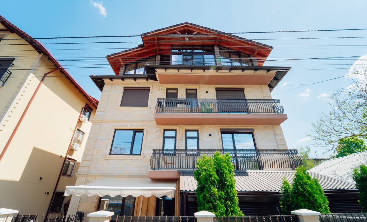 Chișinău Poșta Veche str. Gheorghe Madan 18