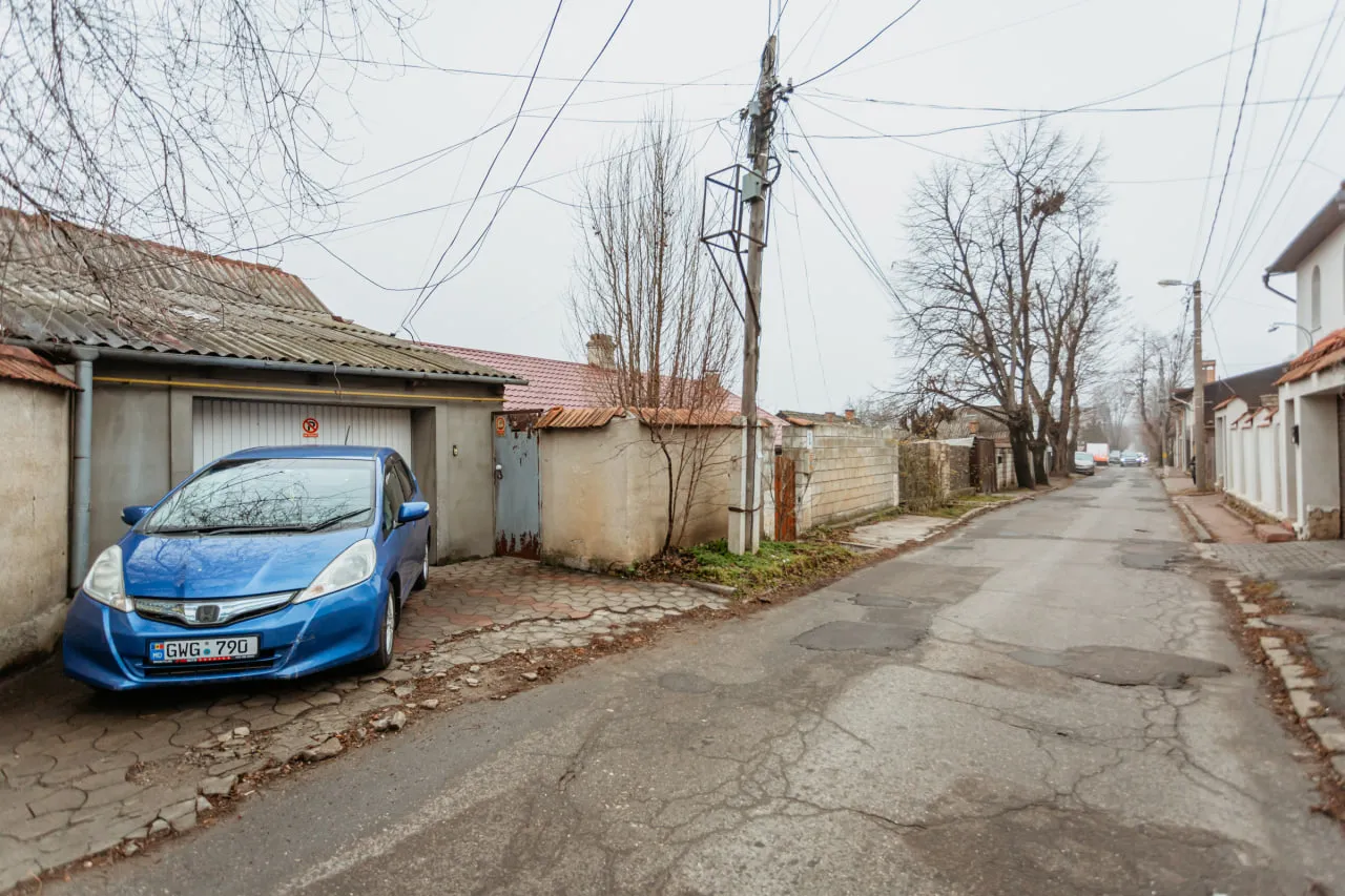 Кишинев Центр, ул. Университэций 14