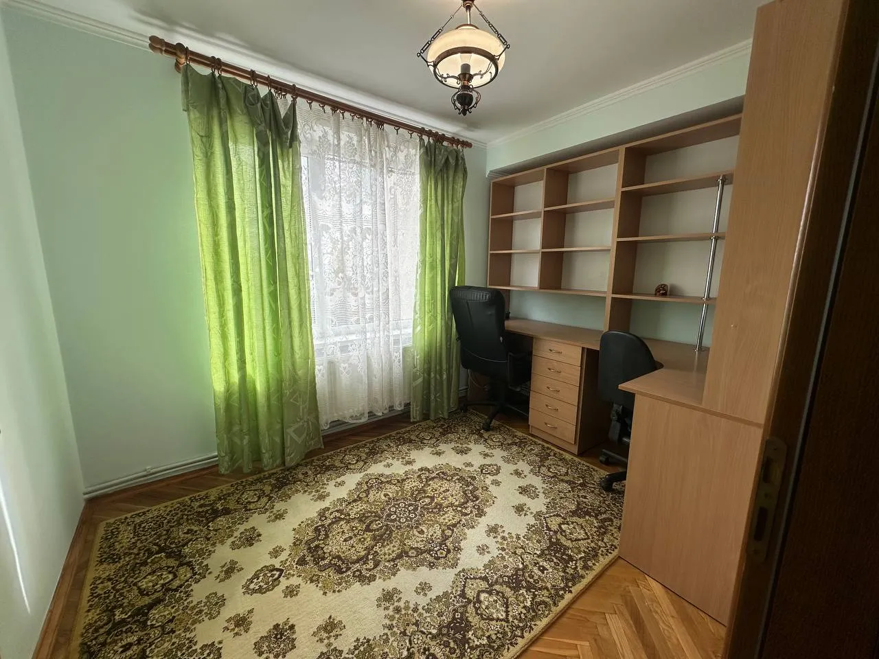 Chișinău Rîșcani str. Miron Costin 4