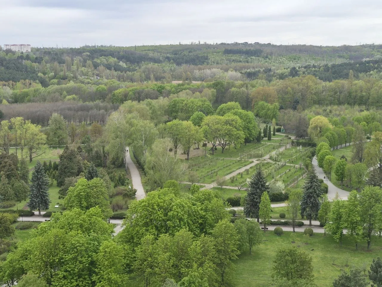 Chișinău Botanica str. Grădina Botanică 8