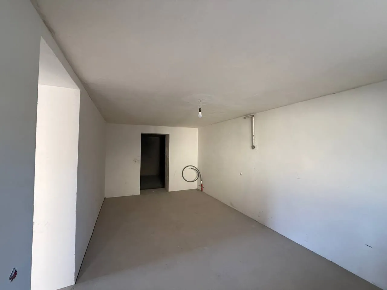 Яловень Центр ул. Кодру  4