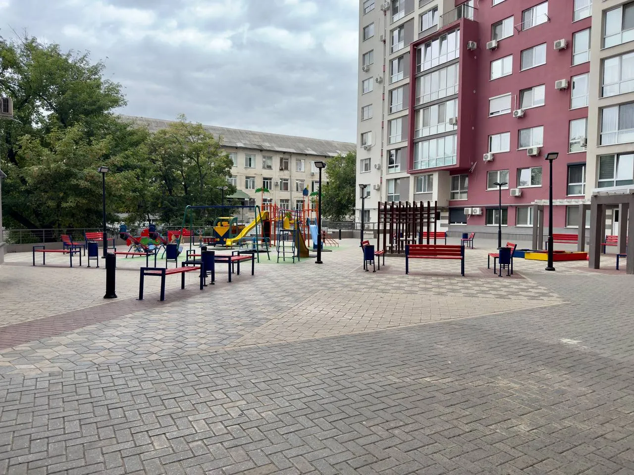 Chișinău Rîșcani str. Florilor 8