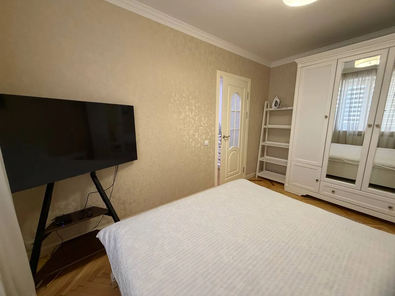 Chișinău Centru bd. Ștefan cel Mare și Sfânt 3