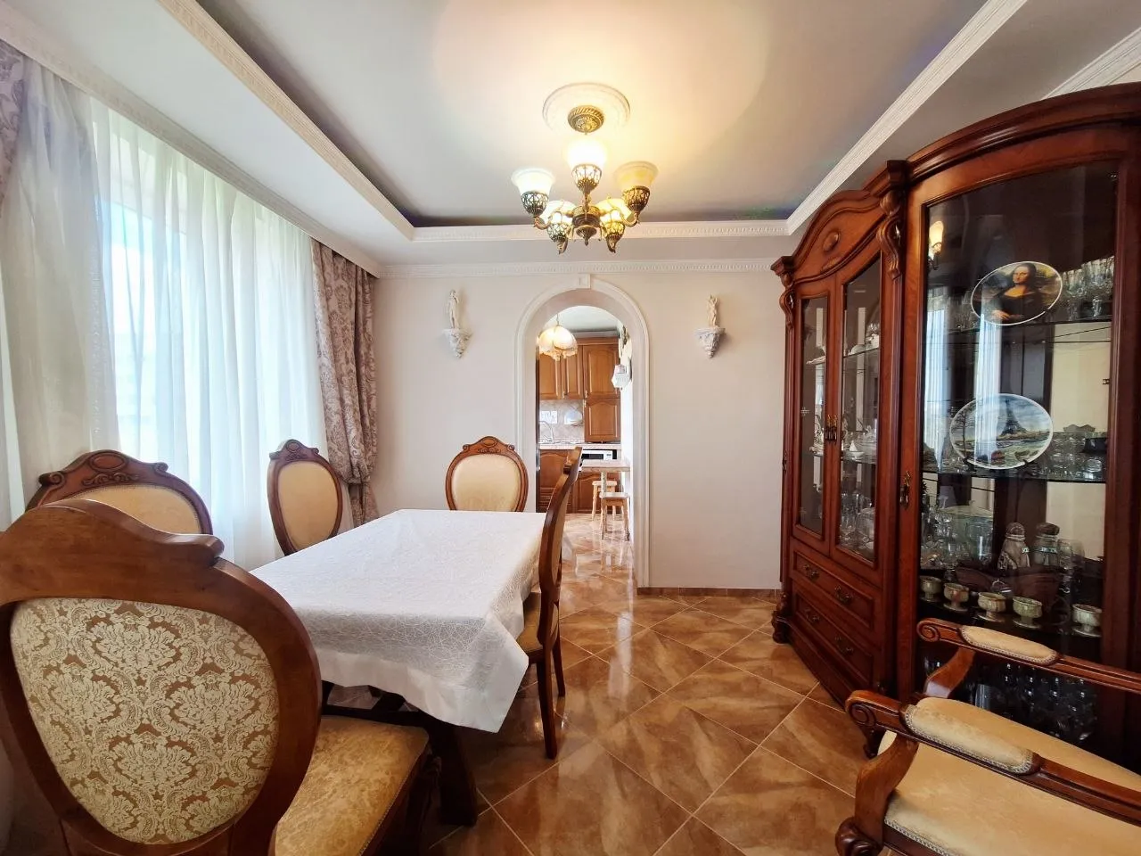 Chișinău Botanica str. Cetatea Albă 3