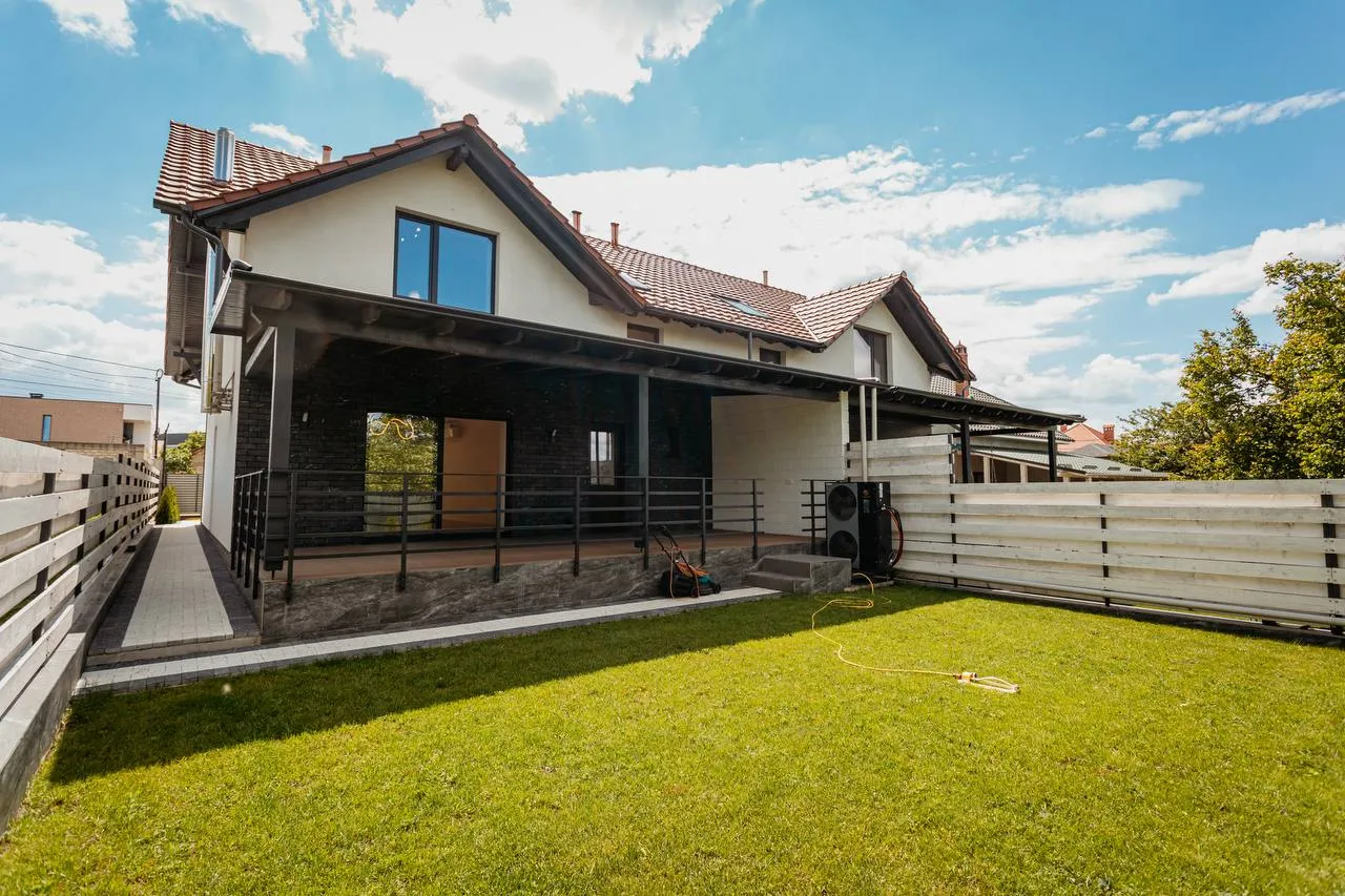 Chișinău Cricova str. Izvoarelor 4