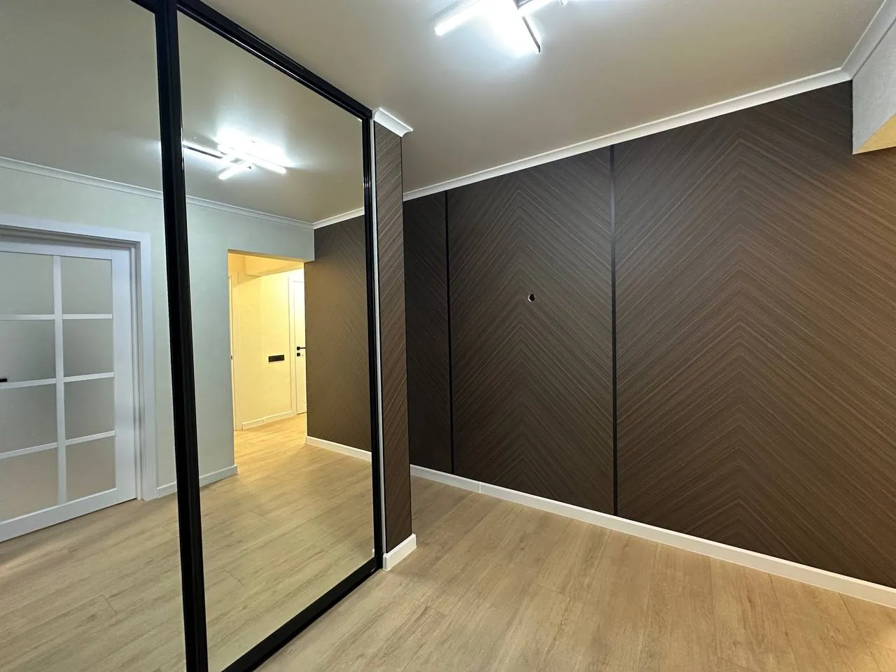 Кишинев Центр ул. Грэдинилор 10