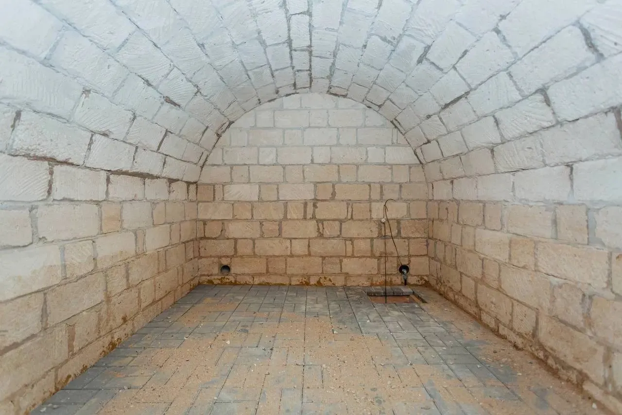 Chișinău Dumbrava, Poiana Domnească str. Tricolorului 10