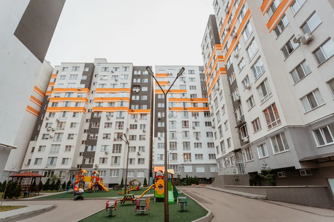 Chișinău Telecentru str. Sprîncenoaia 12