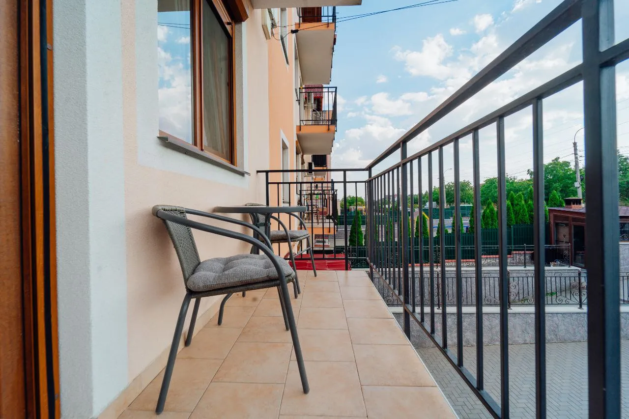 Chișinău Codru str. Livădarilor 11