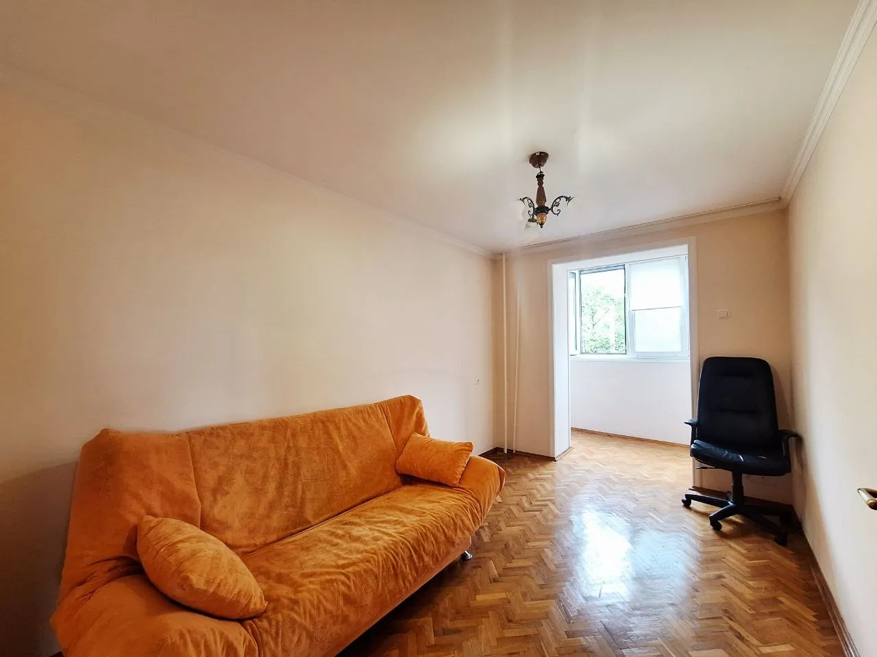 Chișinău str. Pandurilor 4