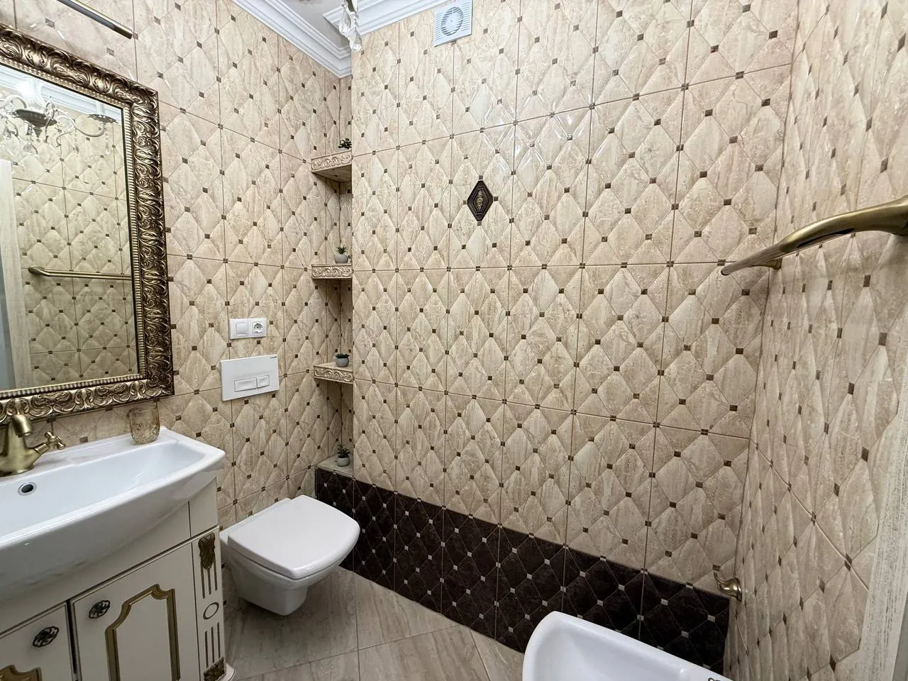 Chișinău Rîșcani str. Florilor 10